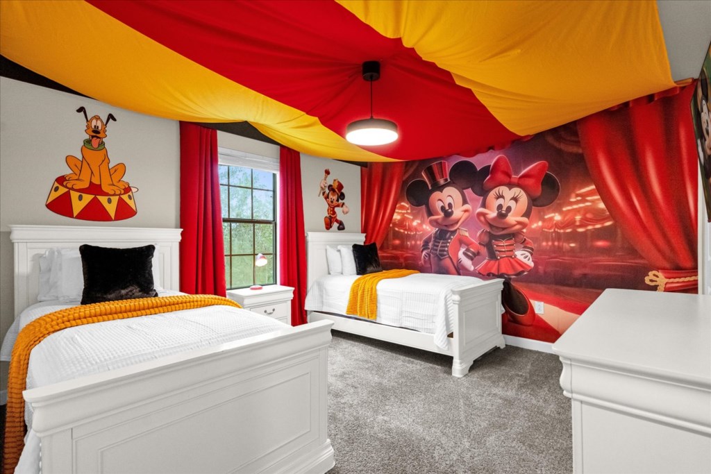 9152 Tee Street (26).jpg