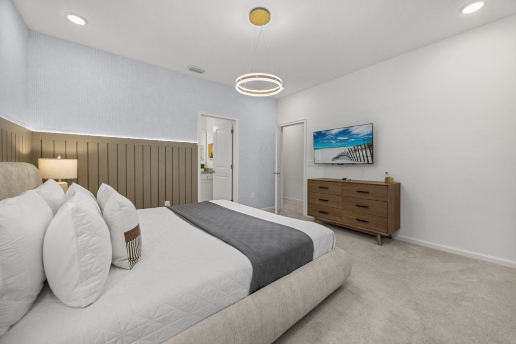 5857HighSeasDrive(25)