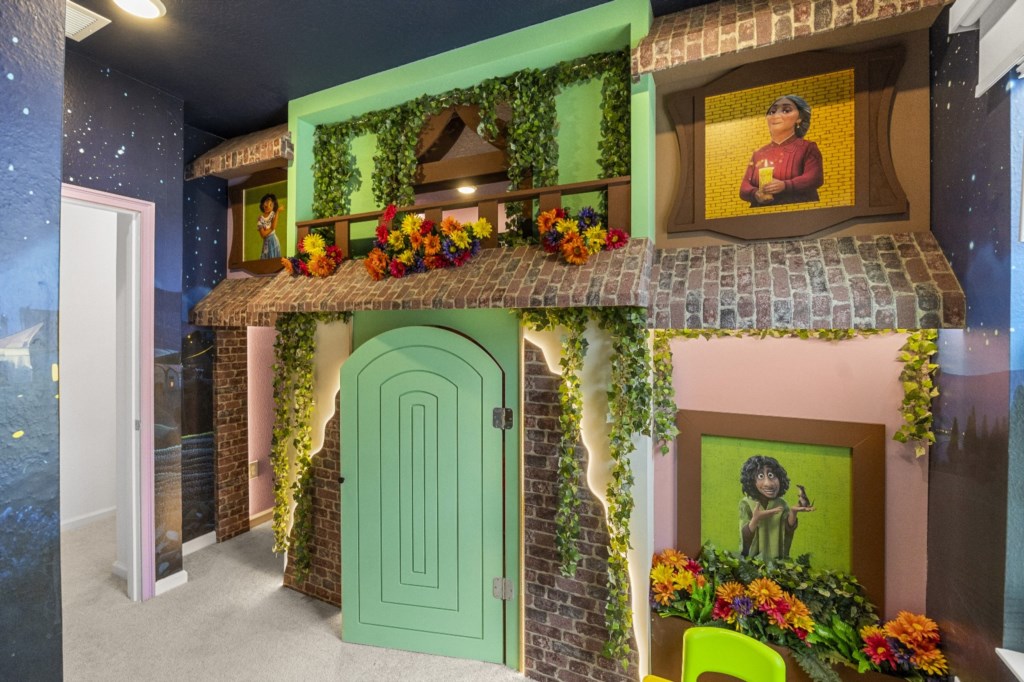 5857HighSeasDrive(38)