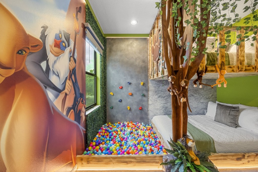 5857HighSeasDrive(45)-half