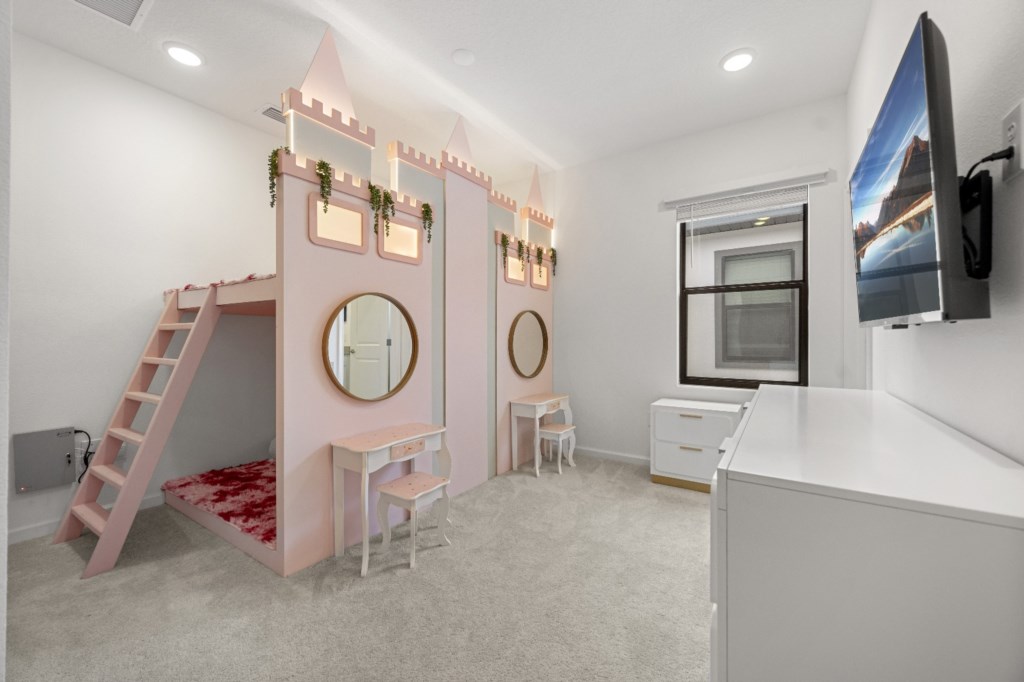 5857HighSeasDrive(47)