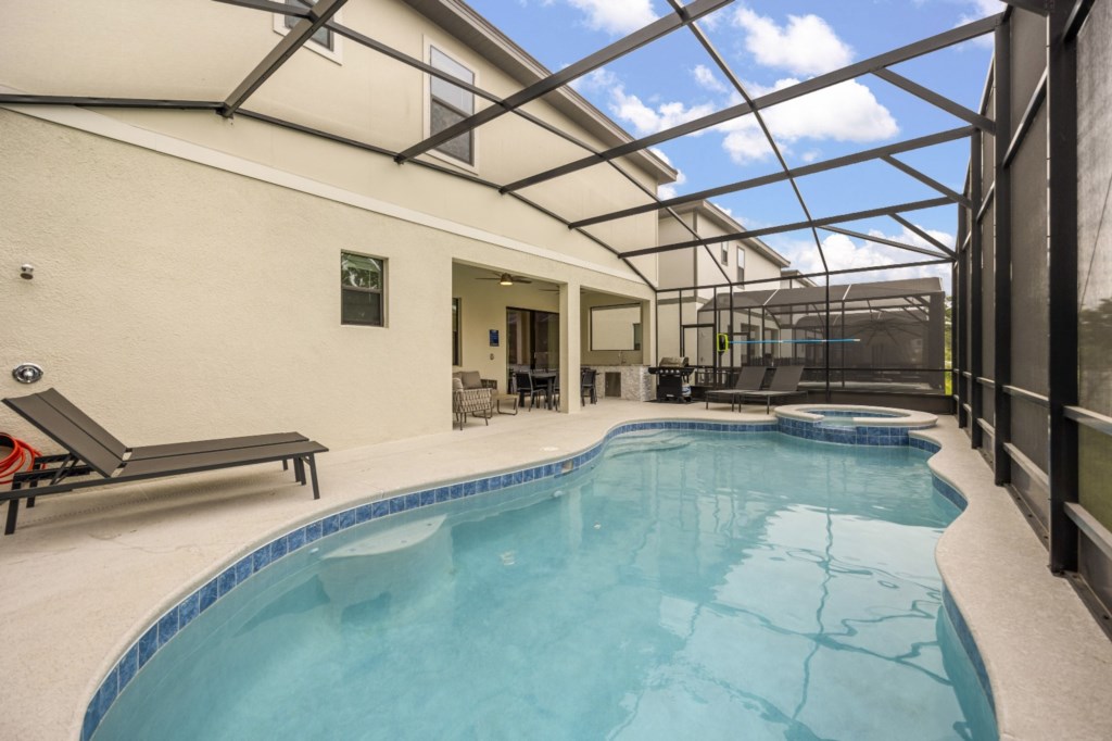 5857HighSeasDrive(57)