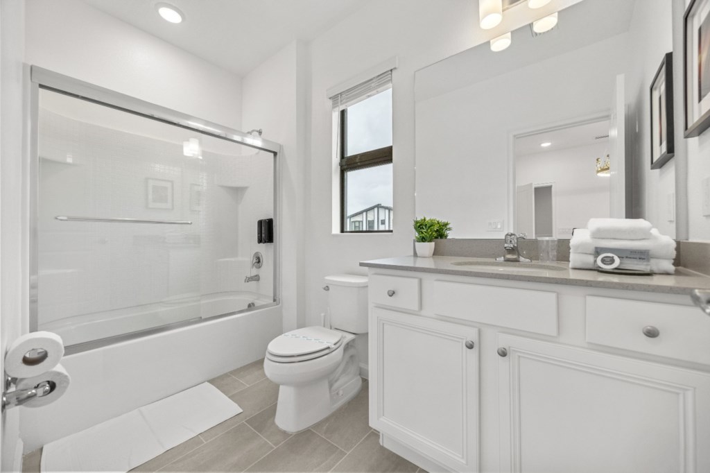 5857HighSeasDrive(61)