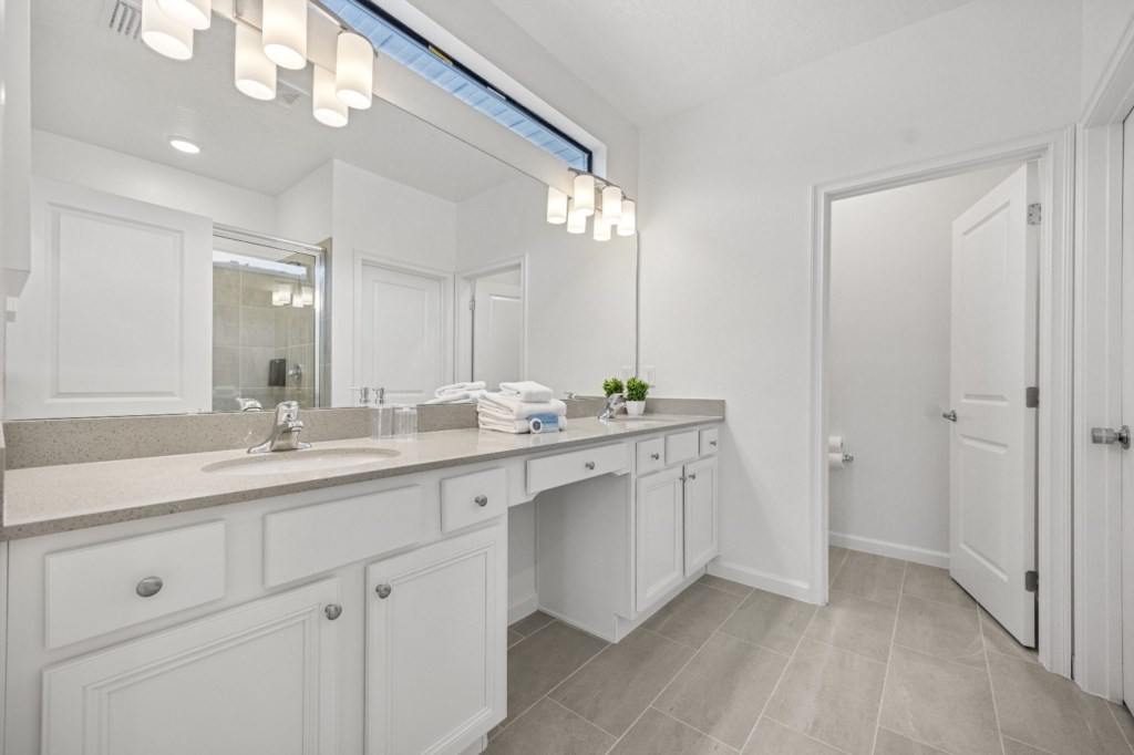 5857HighSeasDrive(66)