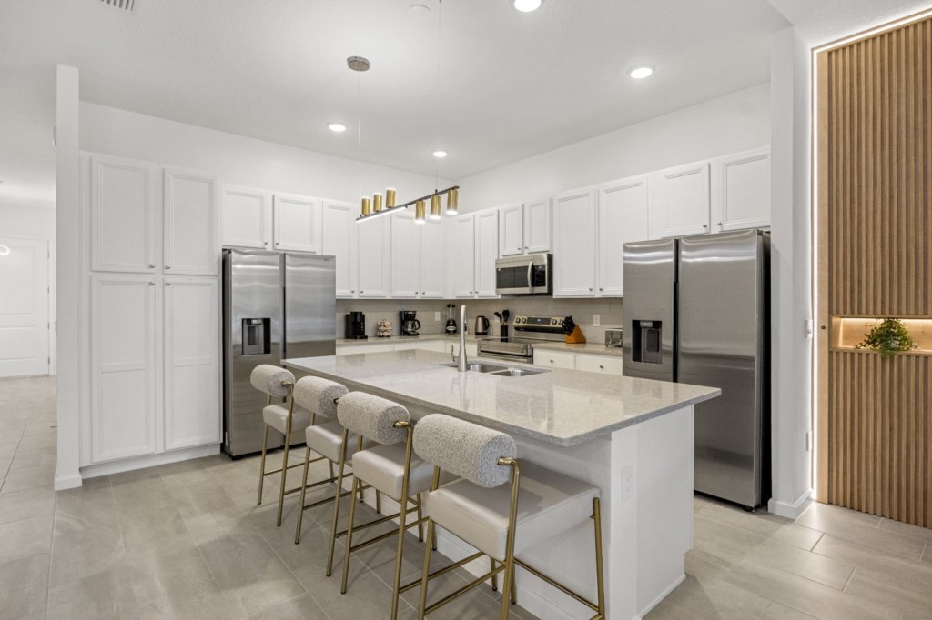 5857HighSeasDrive(7)