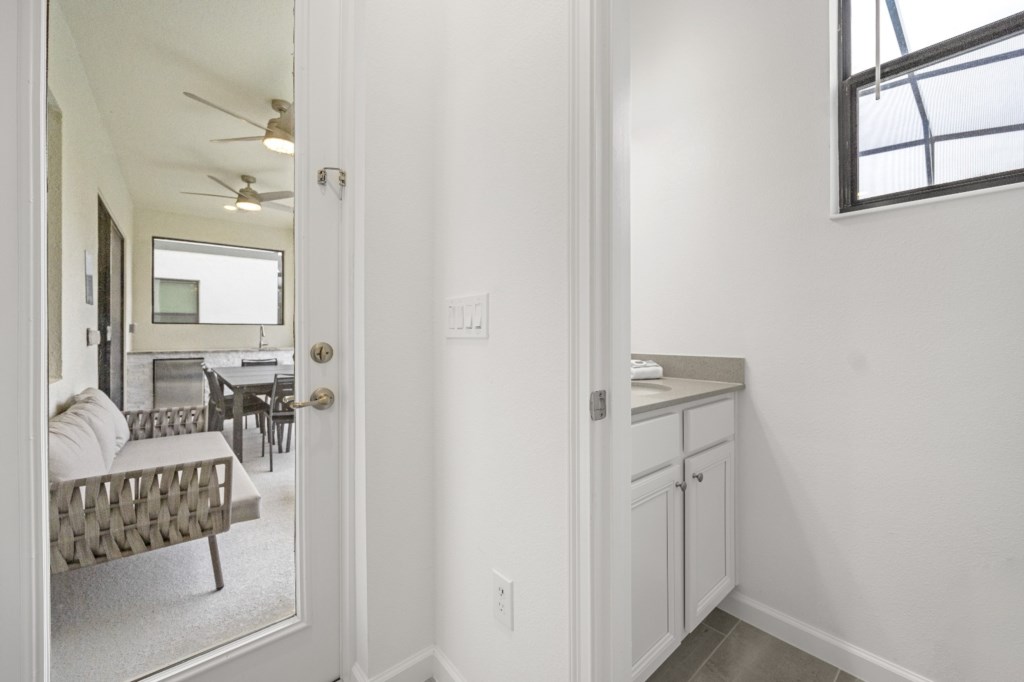 5857HighSeasDrive(72)