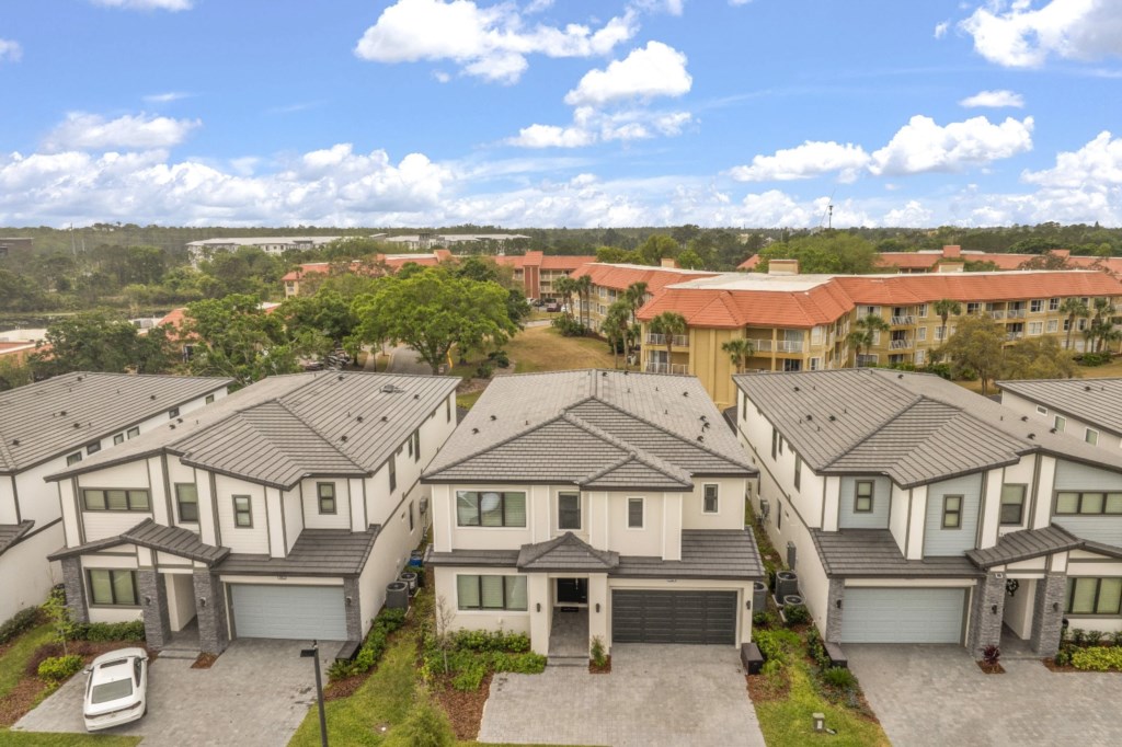 5857HighSeasDrive(79)