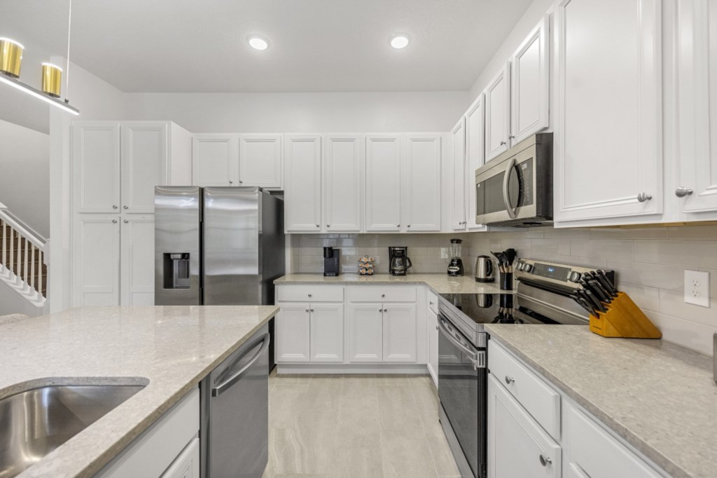 5857HighSeasDrive(8)