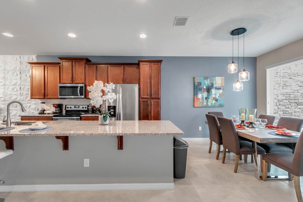 1550 Carey Palm Circle (10).jpg