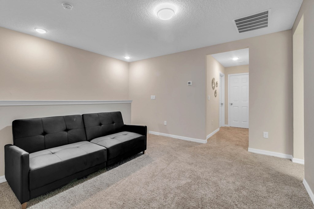 1550 Carey Palm Circle (12).jpg