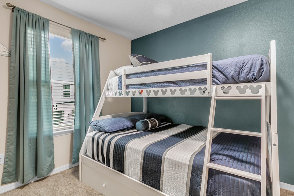 1550 Carey Palm Circle (19).jpg