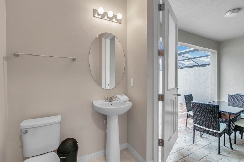 1550 Carey Palm Circle (25).jpg