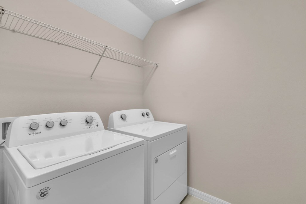 1550 Carey Palm Circle (26).jpg