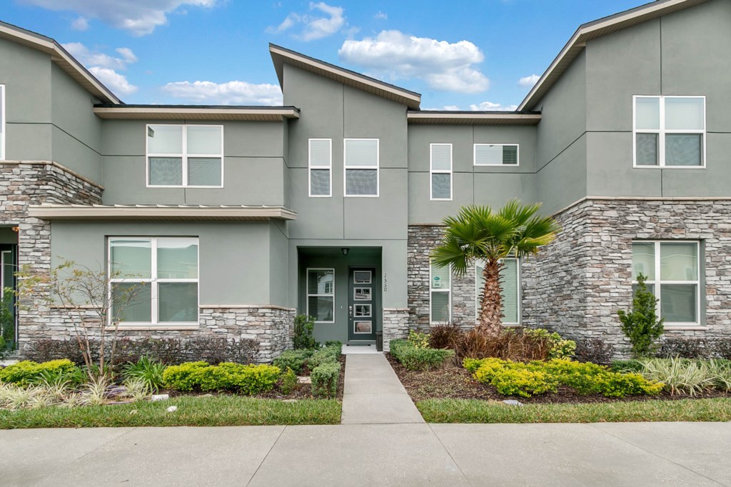 1550 Carey Palm Circle (29).jpg