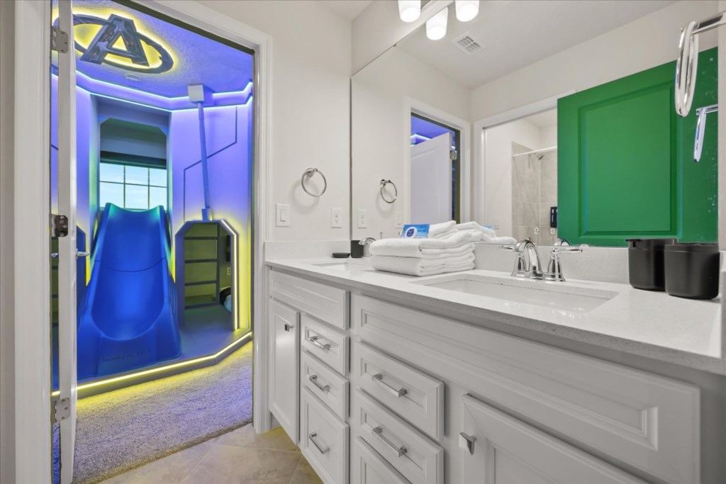 16207 Coastal Cove Lane (60).jpg