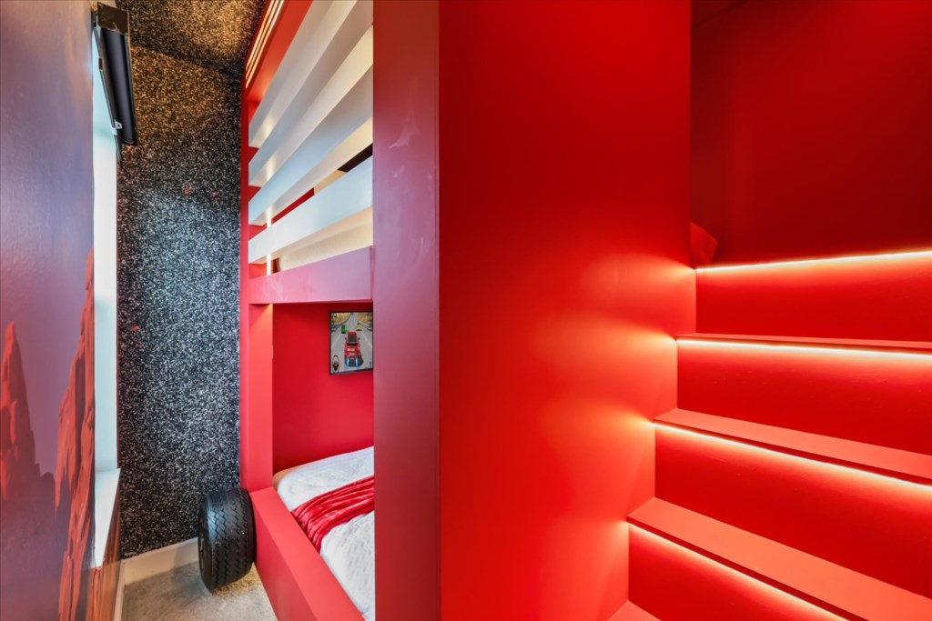 11133MorayBayAve(70)