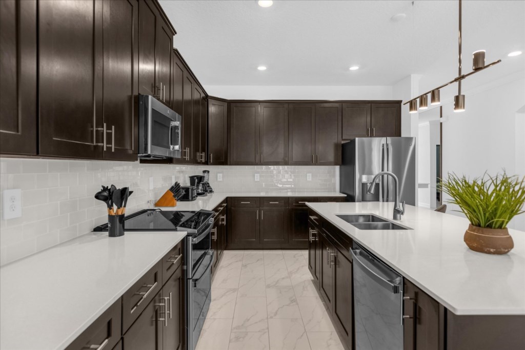 4370RhymeStreet(10)