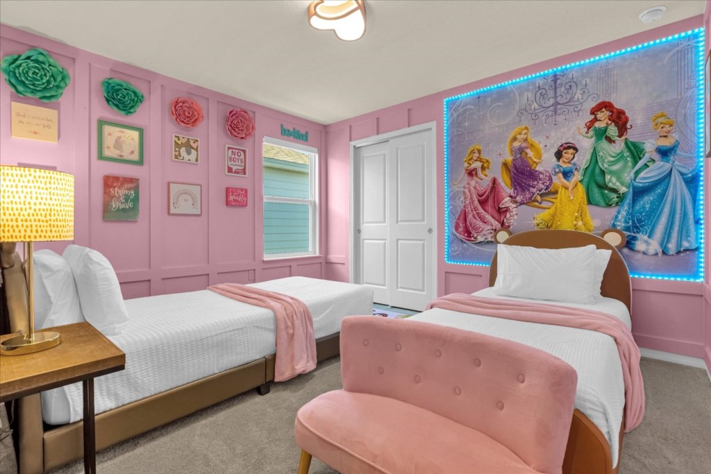 4063 Lana Ave (25).jpg