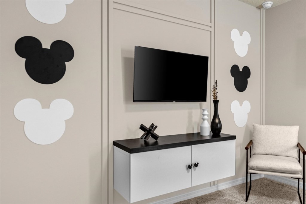 19-4075 Lana Ave (08).jpg