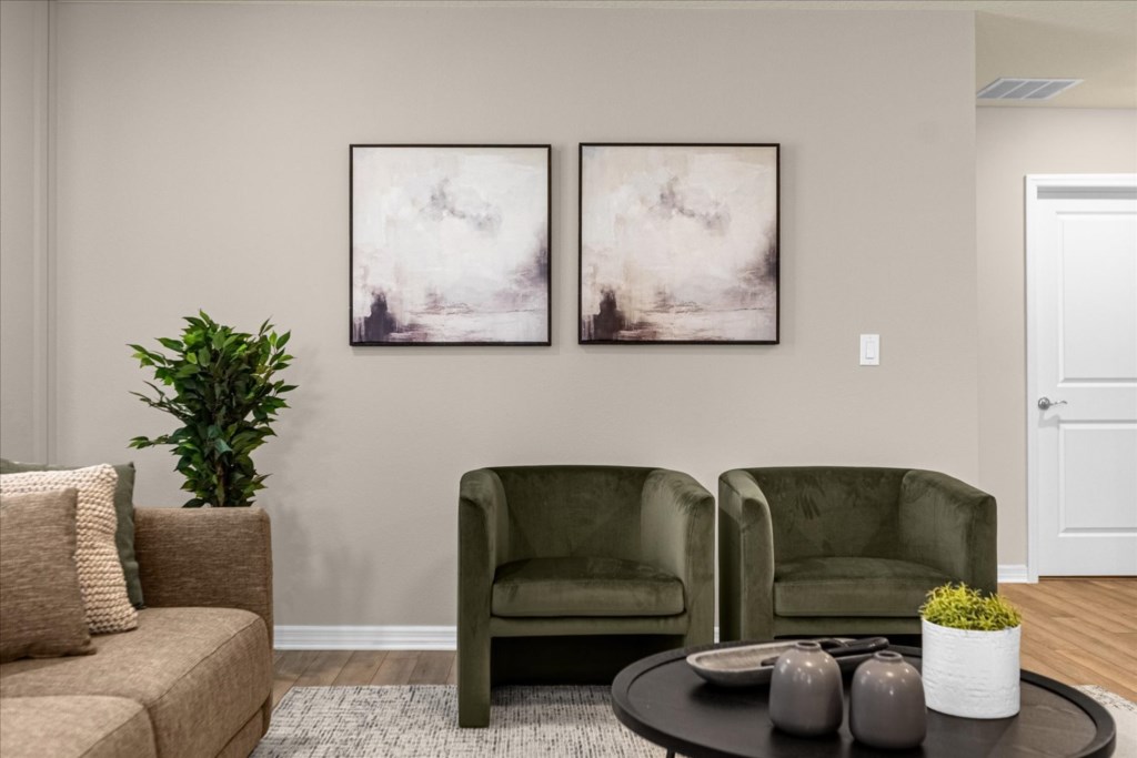30-4075 Lana Ave (19).jpg