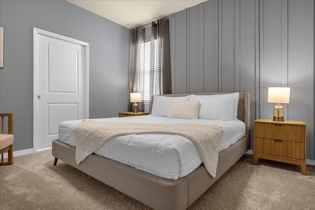 35-4075 Lana Ave (24).jpg
