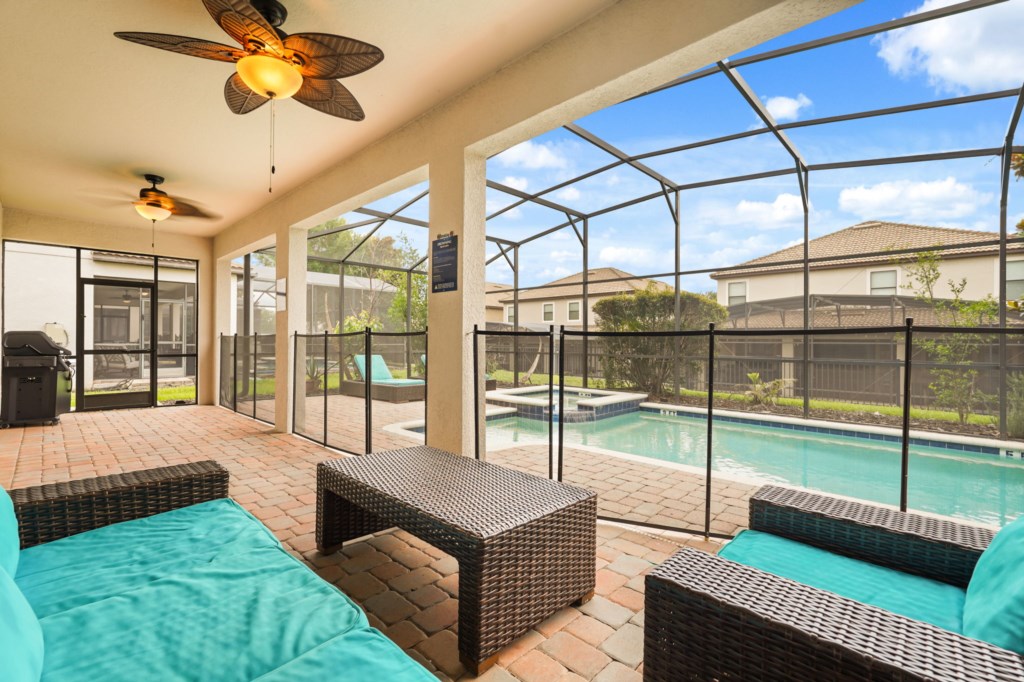 1510RollingFairwayDrive(25)