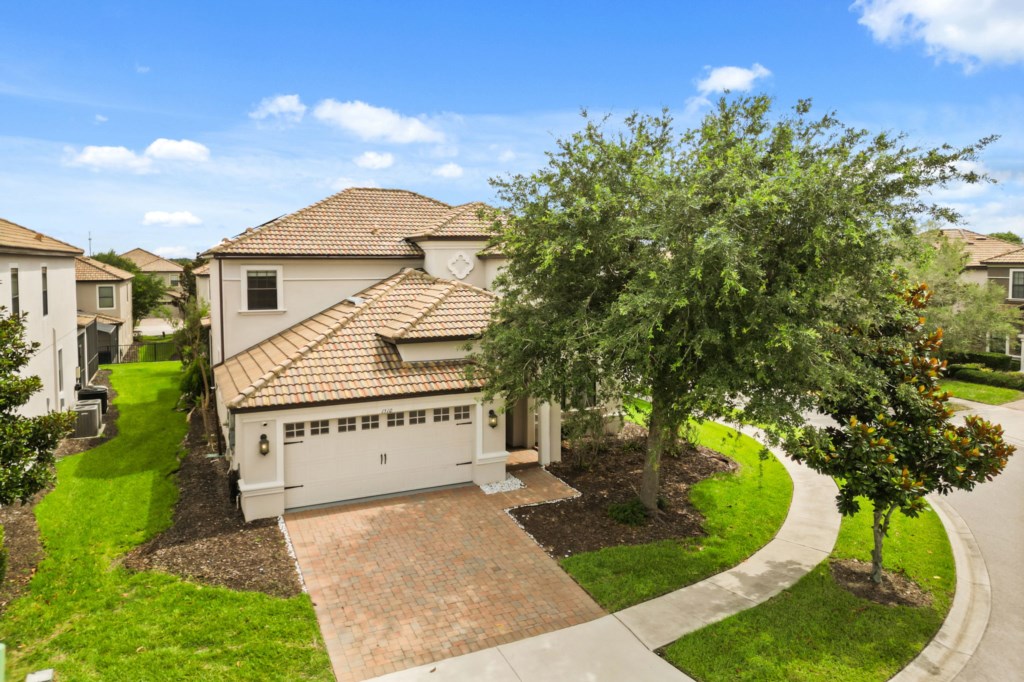 1510RollingFairwayDrive(42)