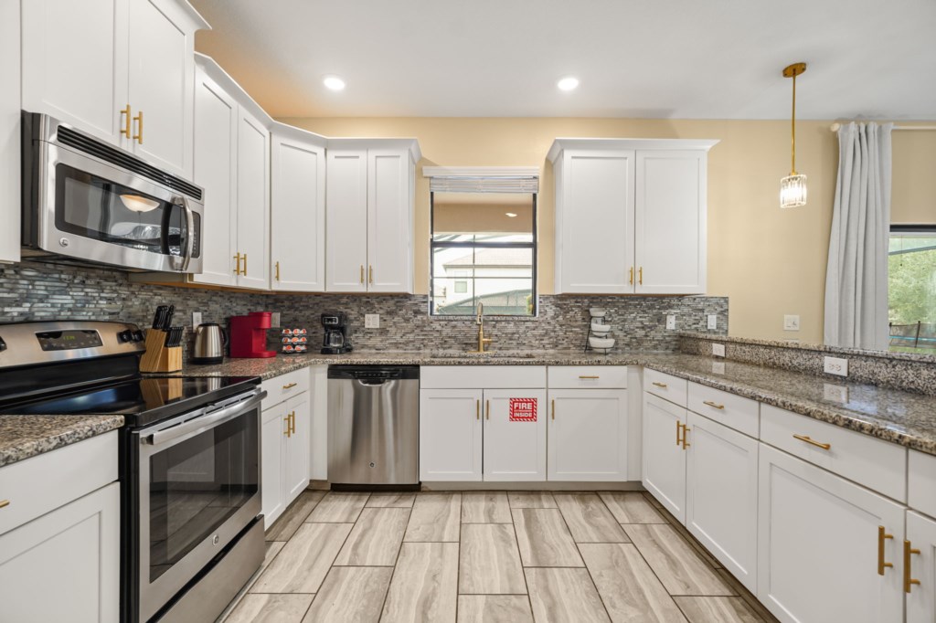 1510RollingFairwayDrive(7)