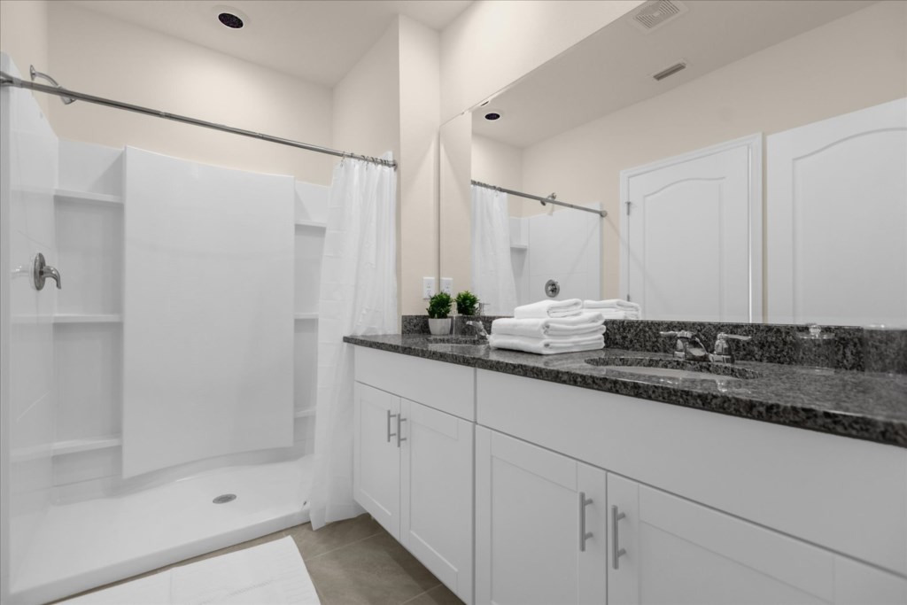 7700 Oakmoss Loop 29.jpg