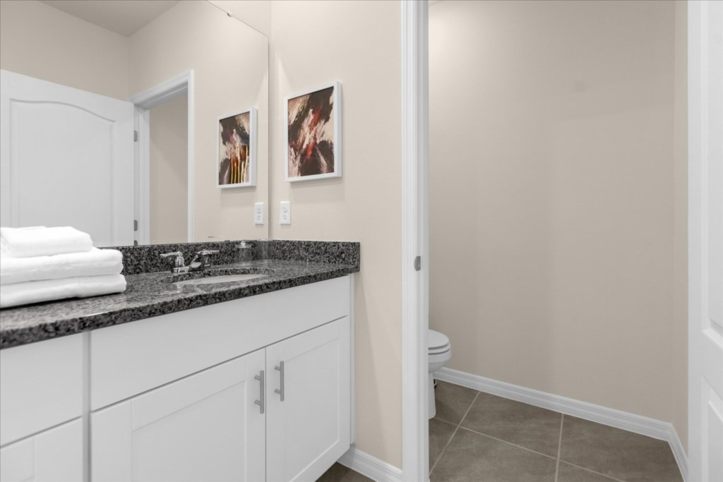 7700 Oakmoss Loop 30.jpg