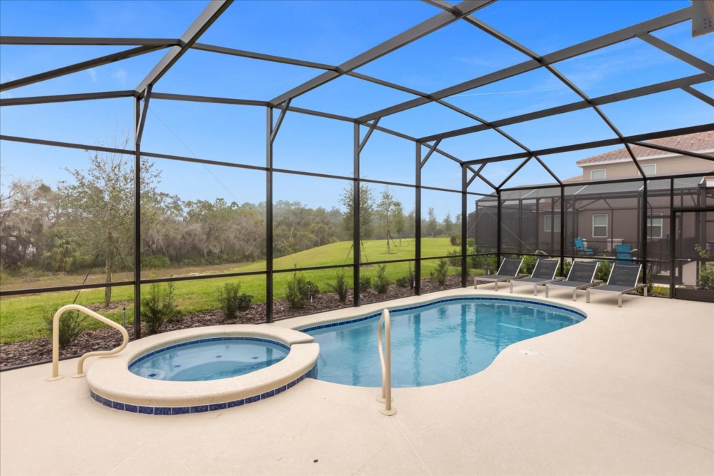 7700 Oakmoss Loop 39.jpg