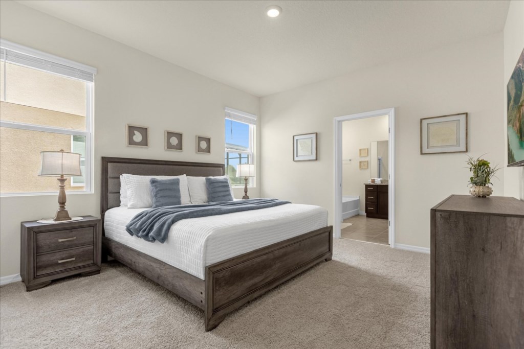 7664 Oakmoss Loop (11).jpg