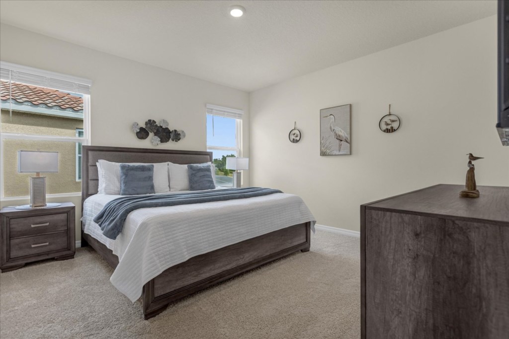 7664 Oakmoss Loop (13).jpg