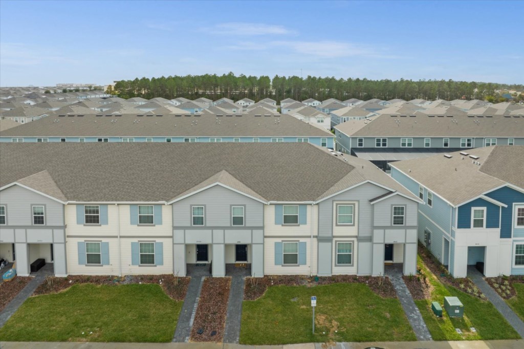 01-3998 Lana Ave (01).jpg