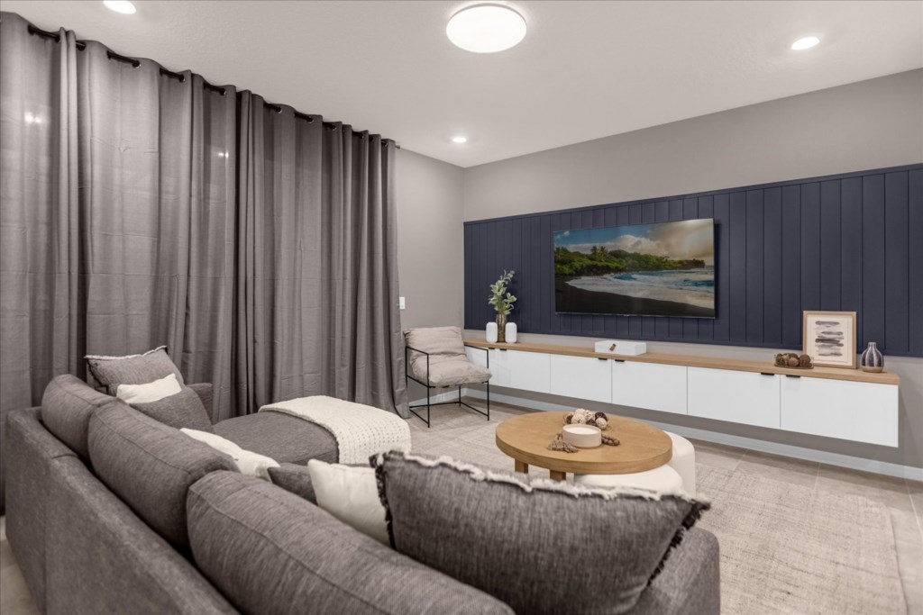 3998 Lana Ave (2).jpg