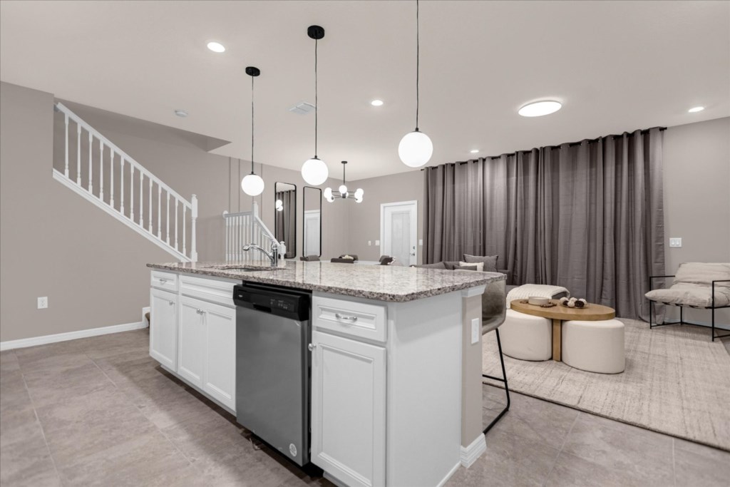 3998 Lana Ave (8).jpg