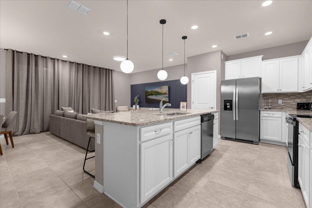 3998 Lana Ave (9).jpg