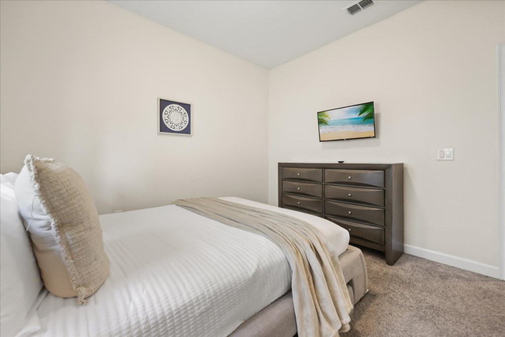 8995 Stinger Drive (15).jpg