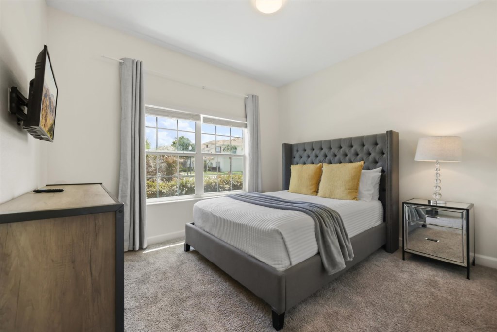 8995 Stinger Drive (16).jpg