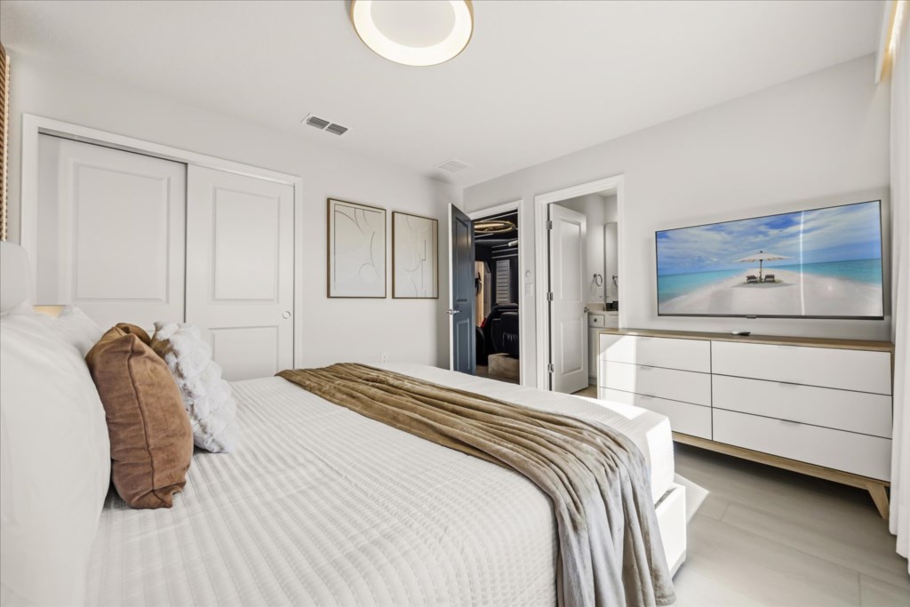 16199 Coastal Cove Lane (27).jpg