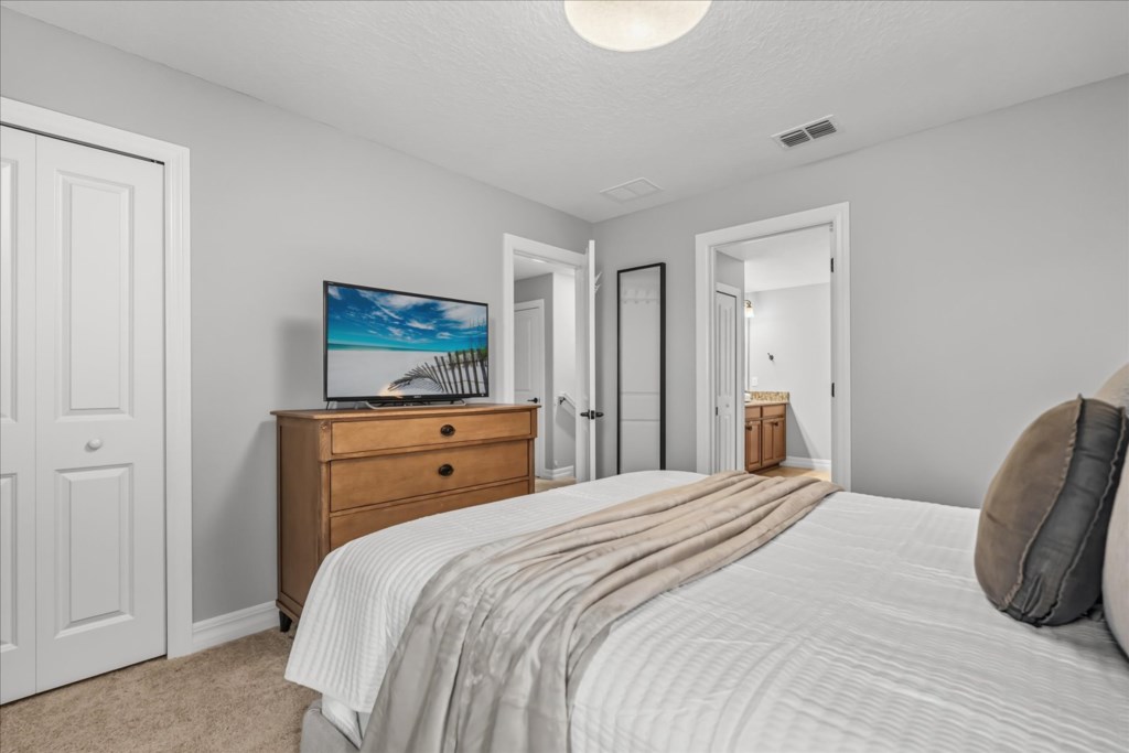 1409 Wexford Way (22).jpg
