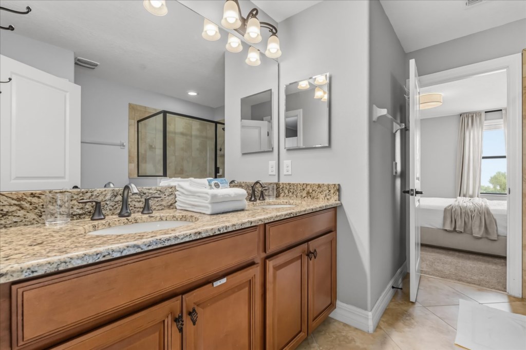 1409 Wexford Way (47).jpg