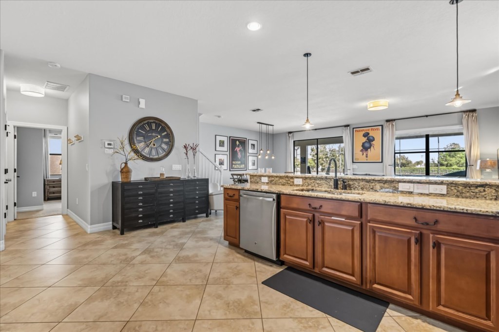 1409 Wexford Way (9).jpg