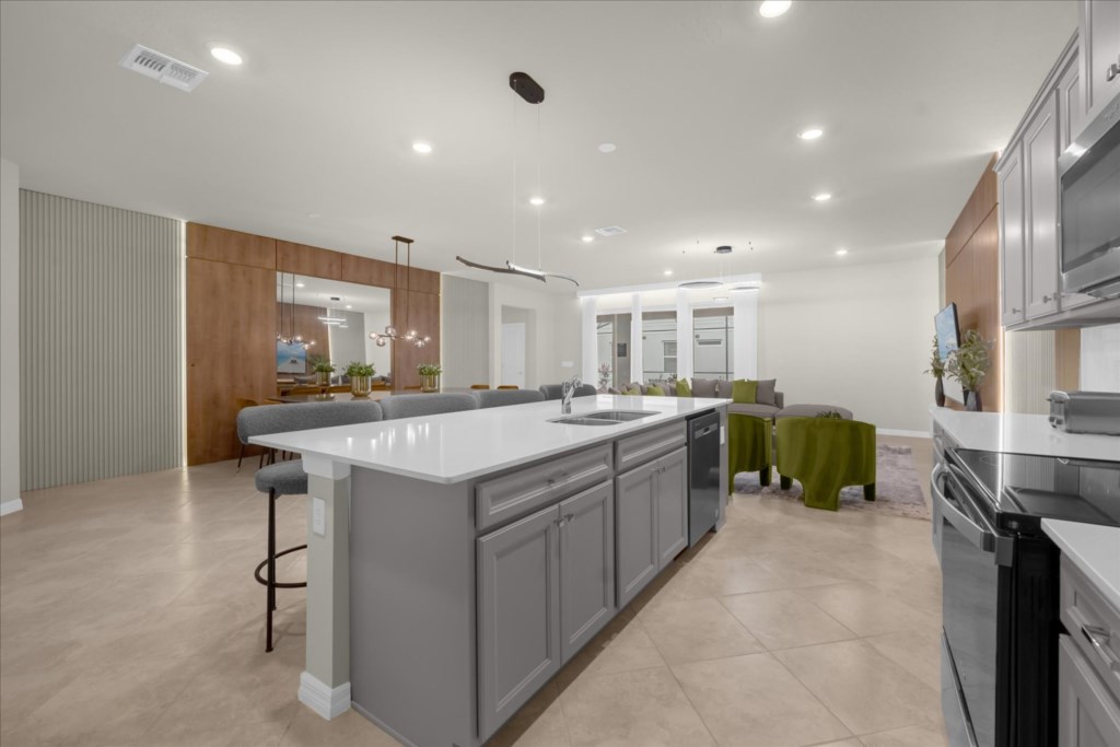 16280 Saint Martin Street (11).jpg