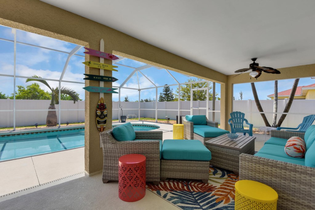 3817 NW 36th Avenue Cape Coral-large-005-003-Poolside Lounging Area-1499x1000-72dpi.jpg