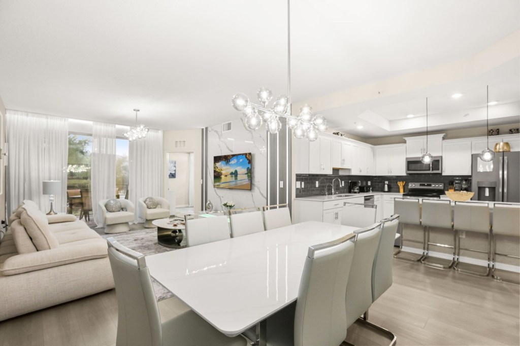 Dining Area — 4751-201 Clock Tower Drive, photo 9 of 60