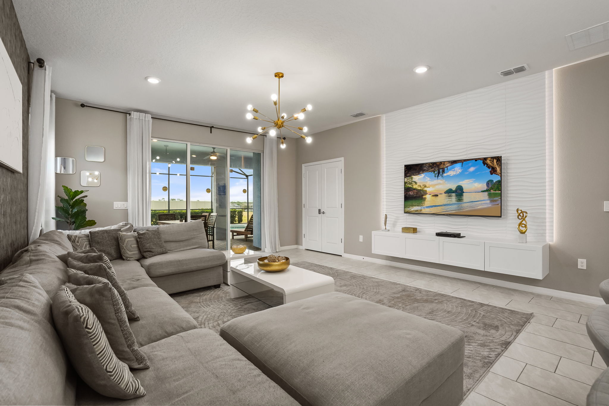 6 bedroom vacation house at Windsor Island Resort - Image 3