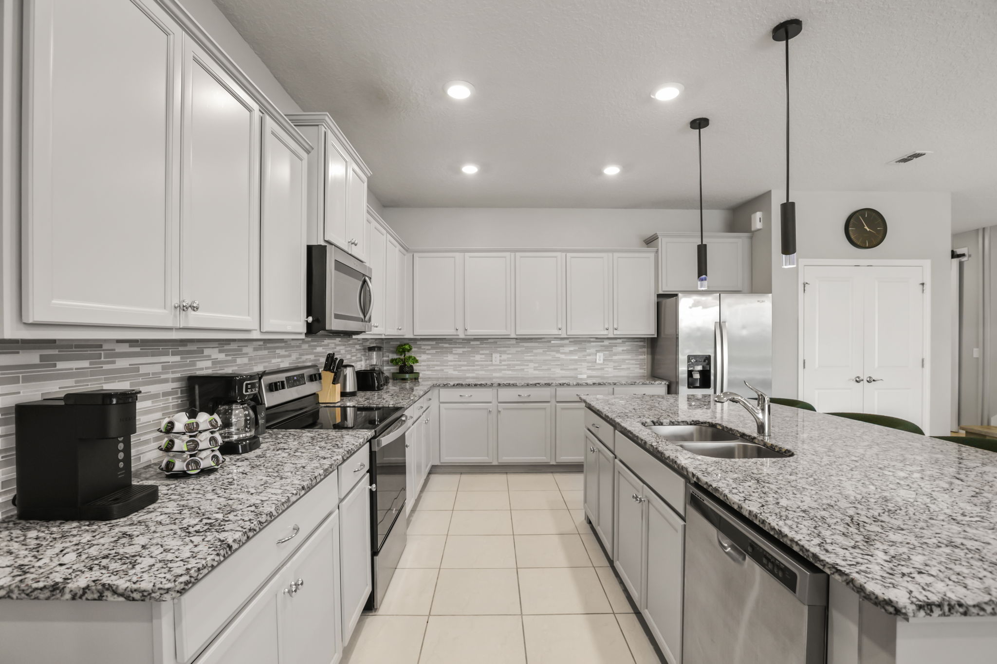 10 bedroom vacation house at Windsor Island Resort - Image 11