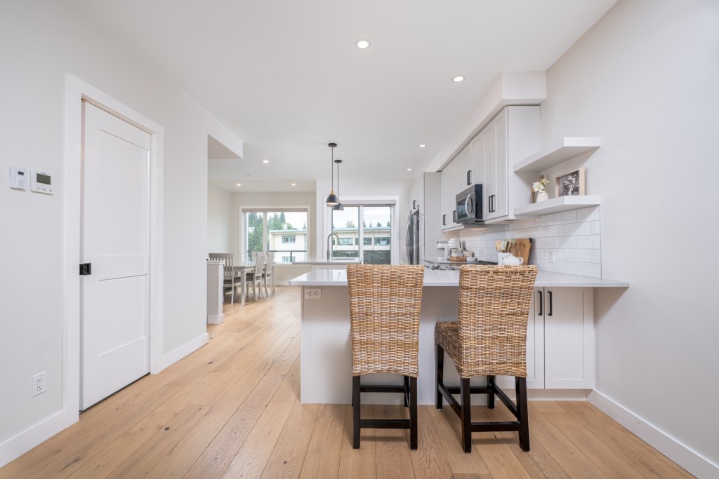 4-2452WASHINGTONStreet-v2-mtp-2026-lw-007