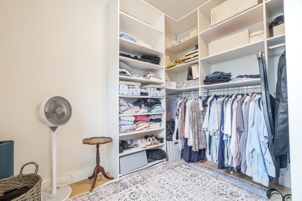 4-2452WASHINGTONStreet-v2-mtp-2026-lw-018